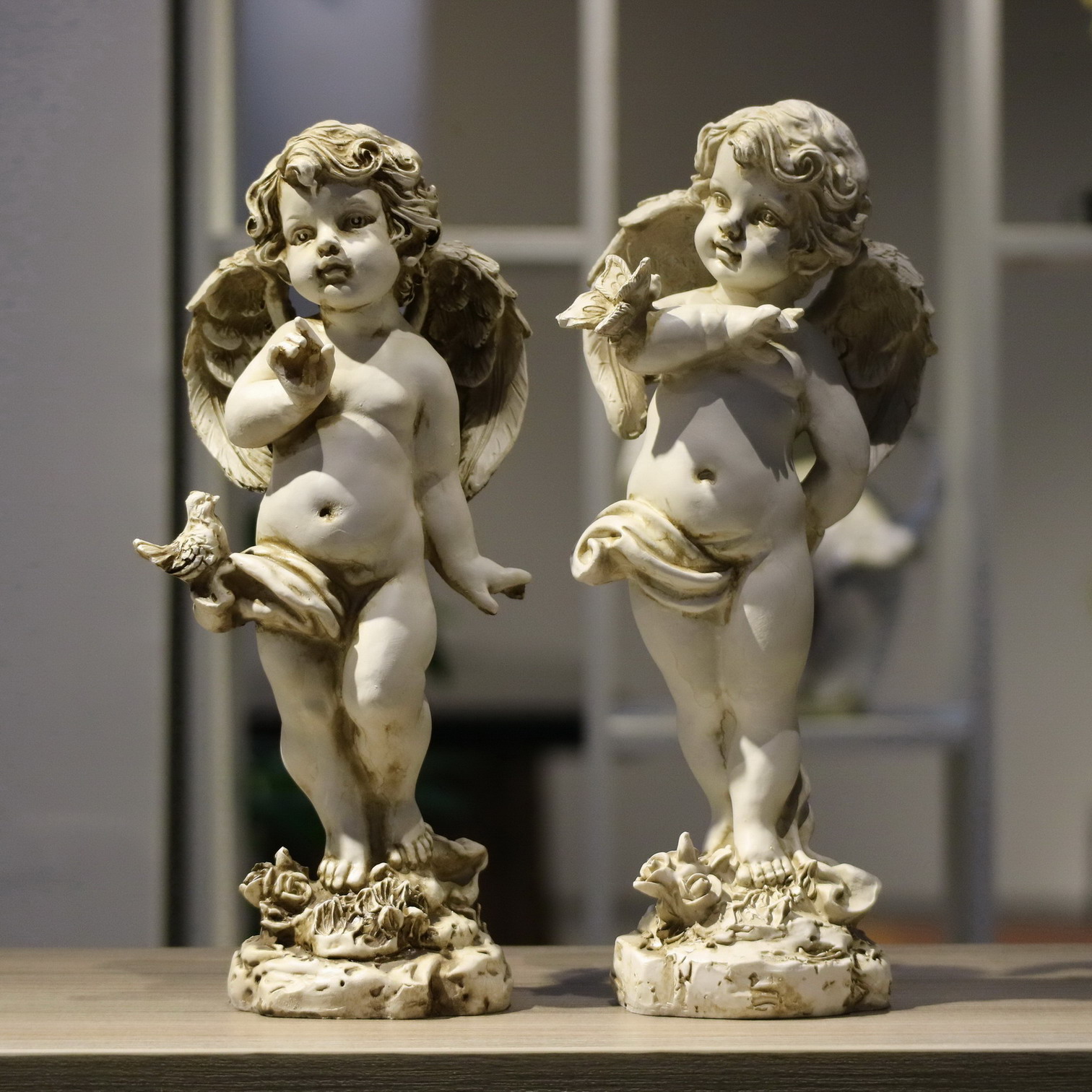 Retro Resin Angel Figurine 29c - Resin Art Wedding Gift 评论和价格